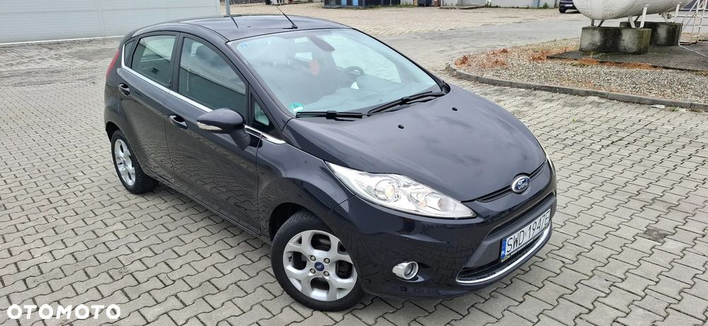 Ford Fiesta 1.25 Titanium EU6 - 11