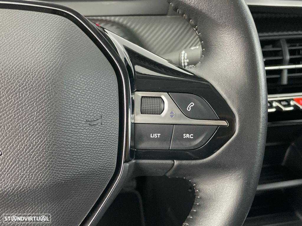 Peugeot 2008 1.2 PureTech Active - 16