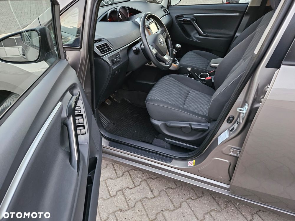Toyota Verso 1.6 D-4D 5-Sitzer Start/Stop Edition S+ - 23