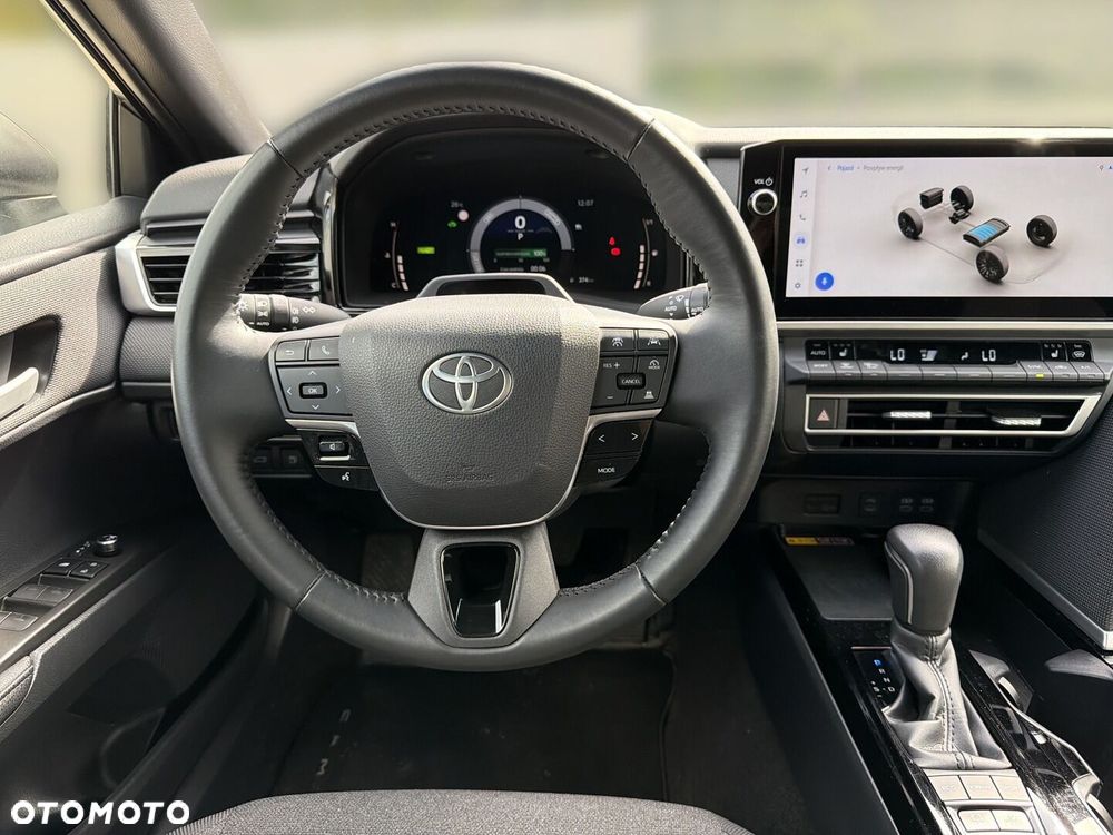 Toyota Camry - 14