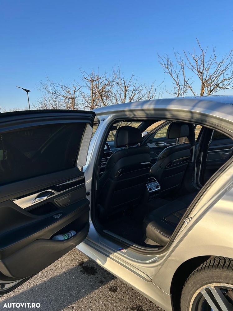 BMW Seria 7 750i xDrive Edition Exclusive - 20
