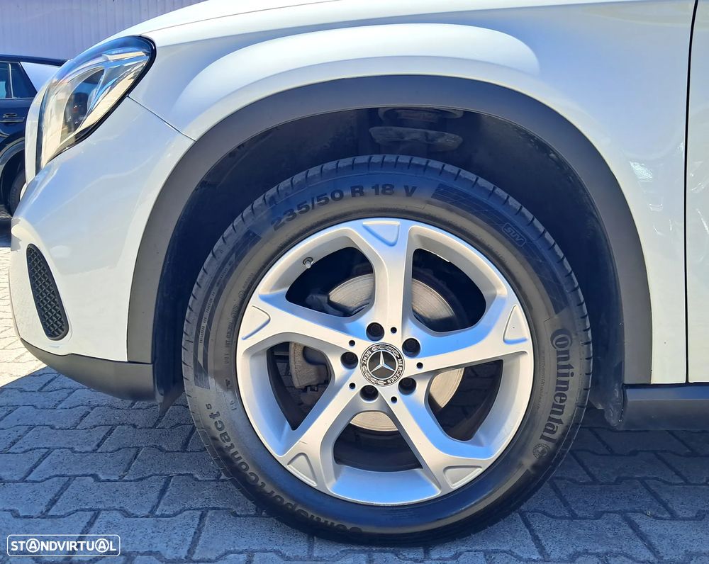 Mercedes-Benz GLA 180 d - 23