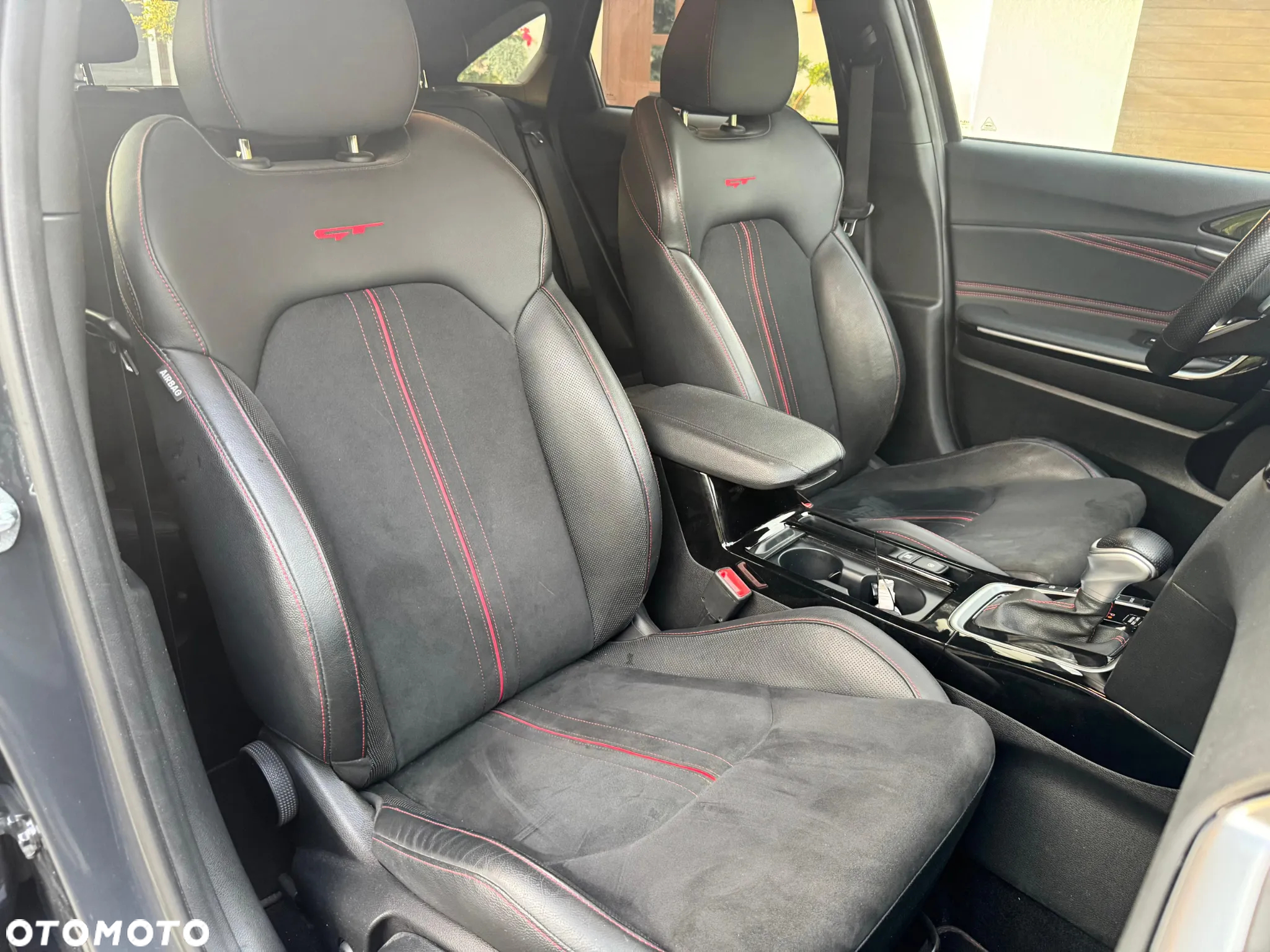 Kia ProCeed 1.6 T-GDI GT DCT - 15