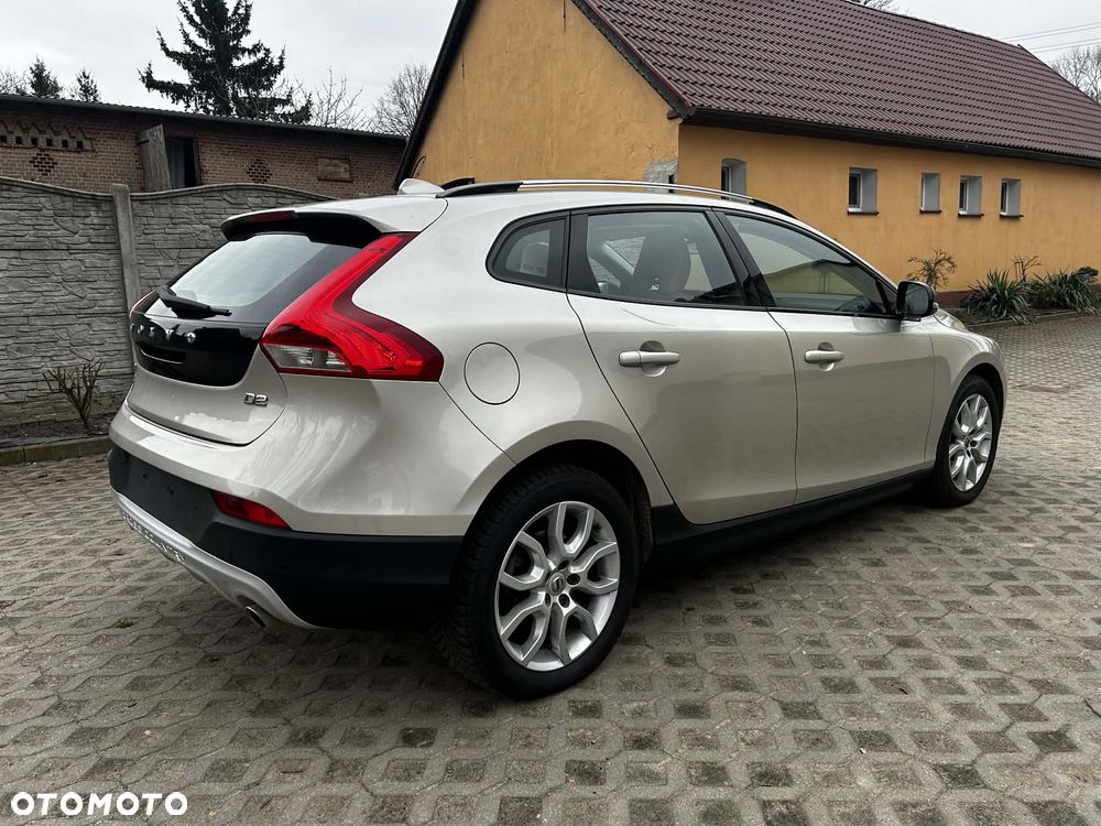 Volvo V40 Cross Country D2 Geartronic Summum - 3