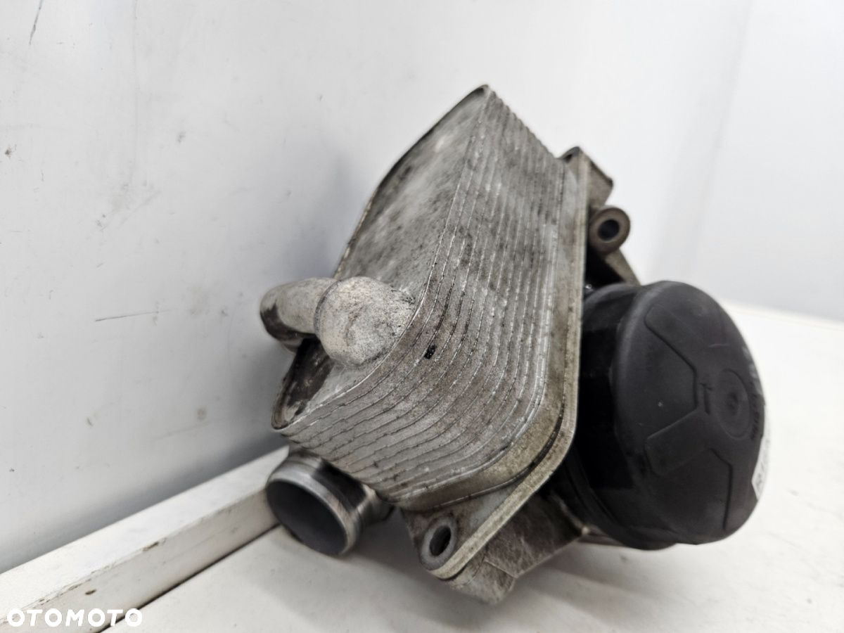 Obudowa filtra oleju BMW X1 E84 Z4 E89 F06 F10 F25 F26 E60 E90 podstawa N53B30A chłodniczka 7516383 - 3