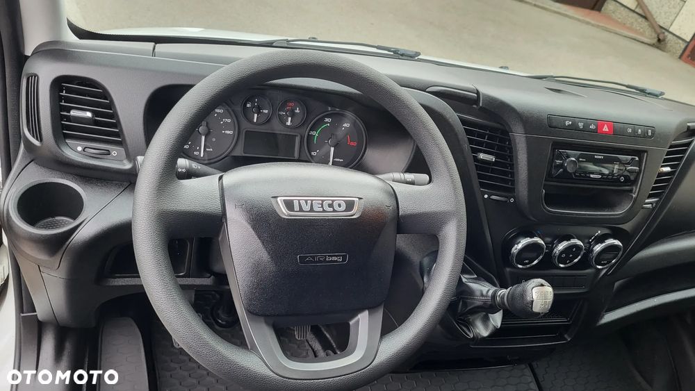Iveco Daily 35s150 / 35s180 / furgon / blaszak - 21