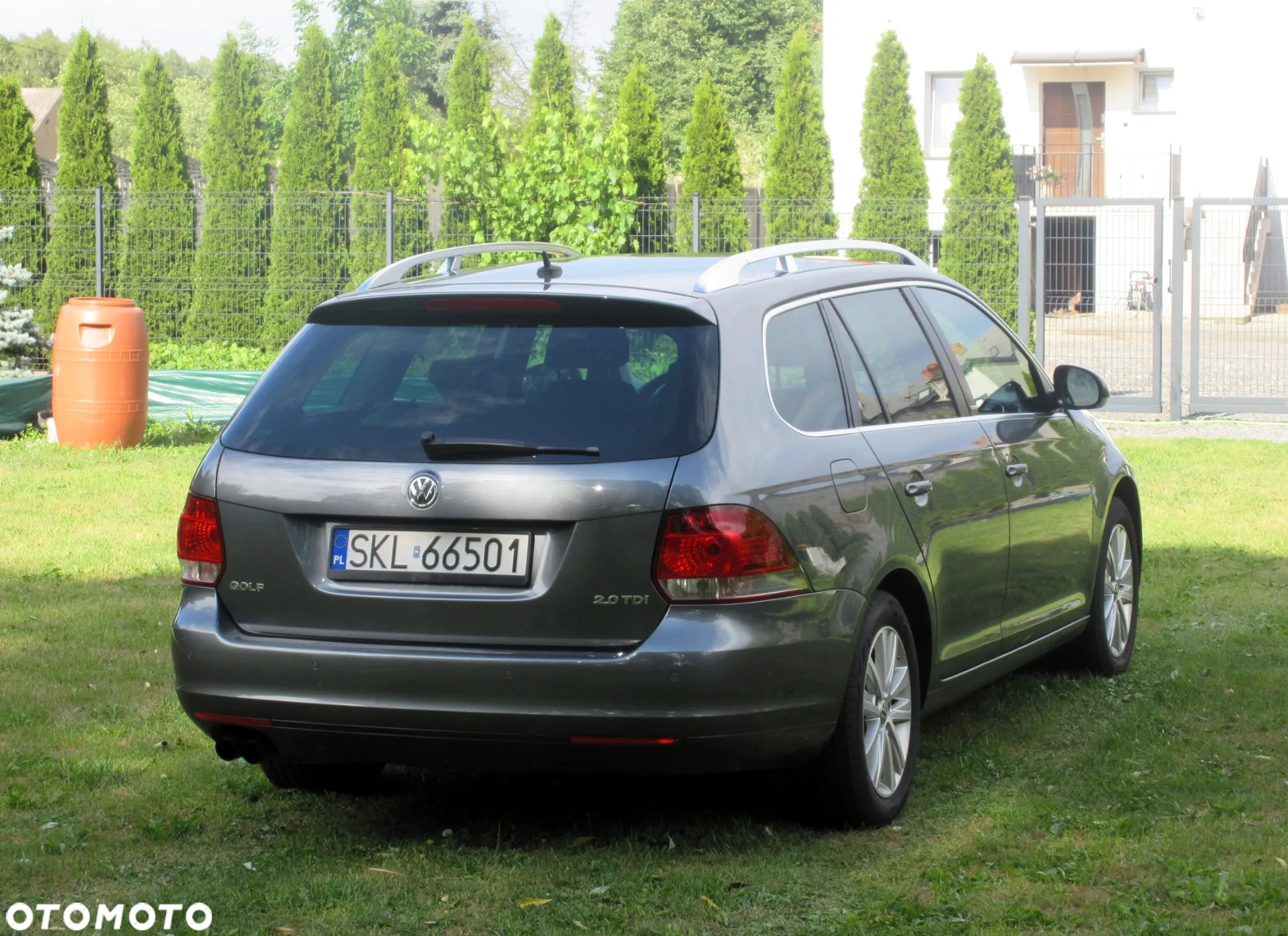 Volkswagen Golf 2.0 TDI DPF BlueMotion Technology DSG Style - 10