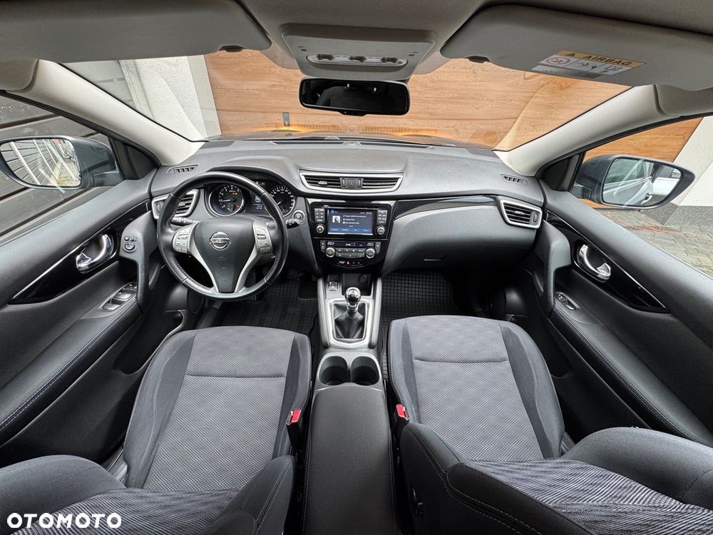 Nissan Qashqai 1.2 DIG-T N-Connecta - 30