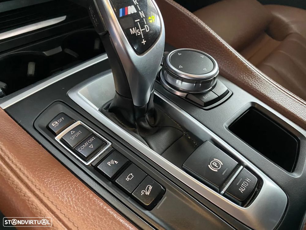 BMW X6 M50 d xDrive - 36