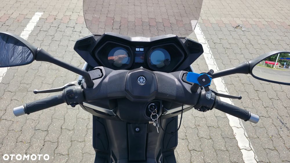 Yamaha X-max - 15