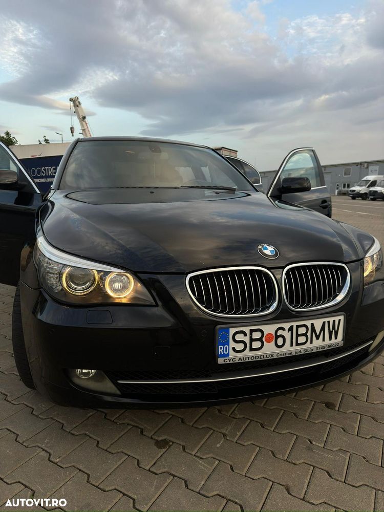 BMW Seria 5 530xd Aut. - 2
