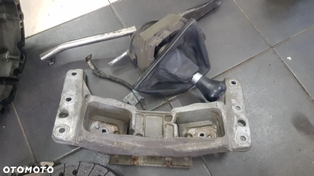 Skrzynia manualna bmw e60 e63 e64 v8 650i 550i n62 7546418 - 9