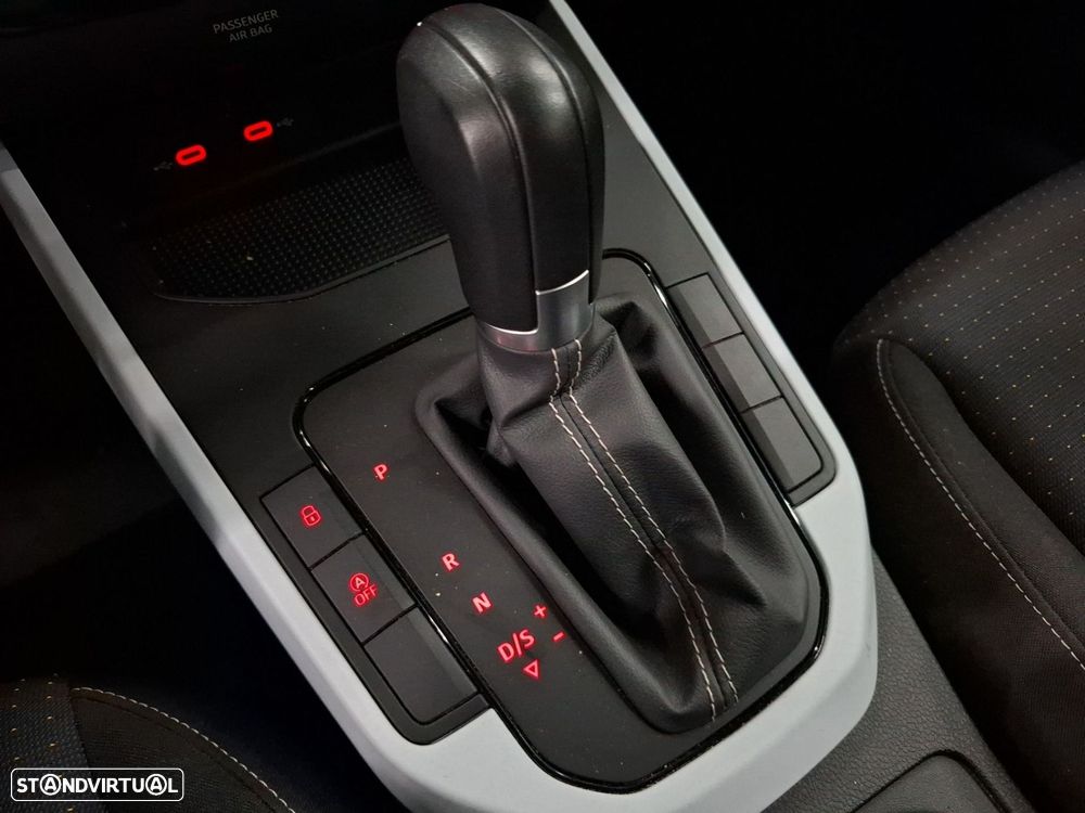 SEAT Arona 1.0 TSI Style DSG - 17