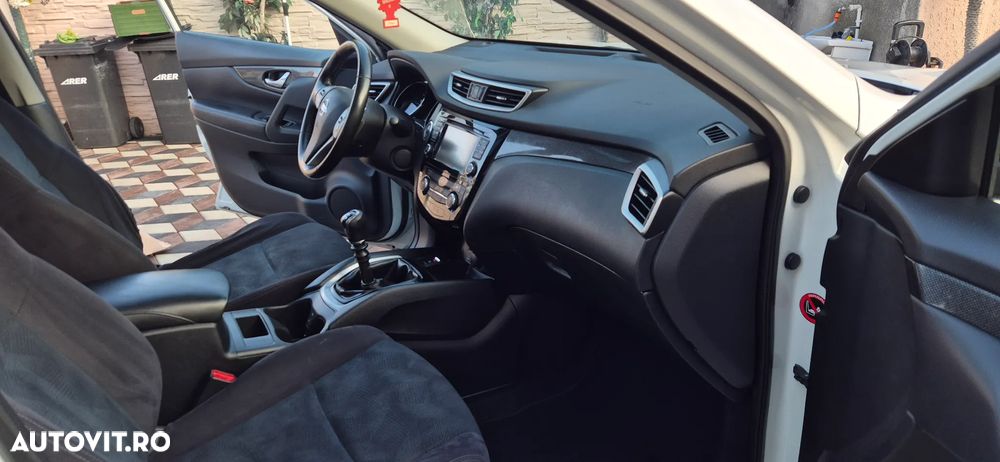 Nissan X-Trail 1.6L dCI Start/Stop Tekna - 12