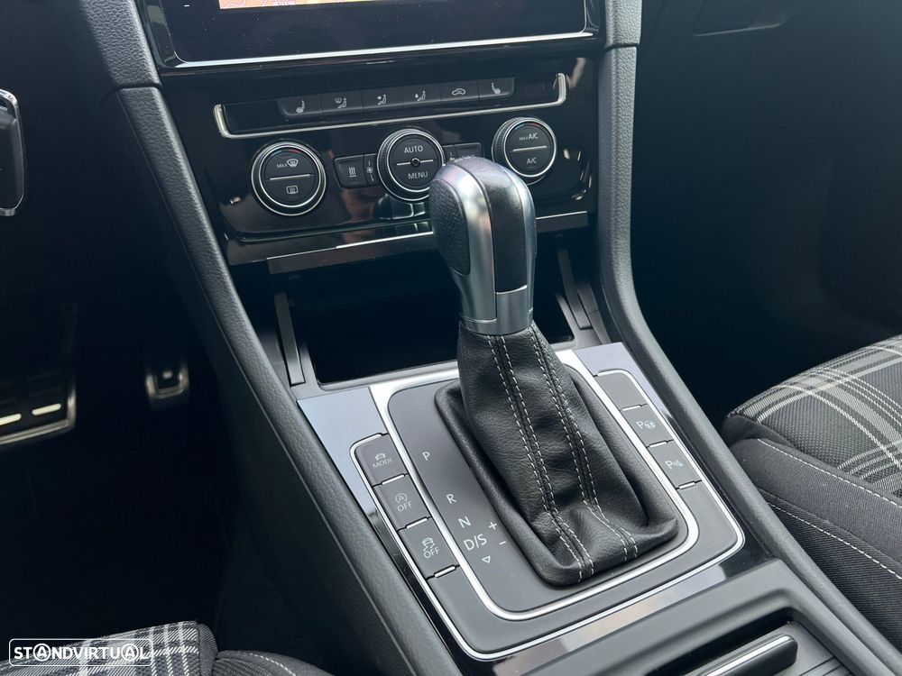 VW Golf 2.0 TDI GTD DSG - 17
