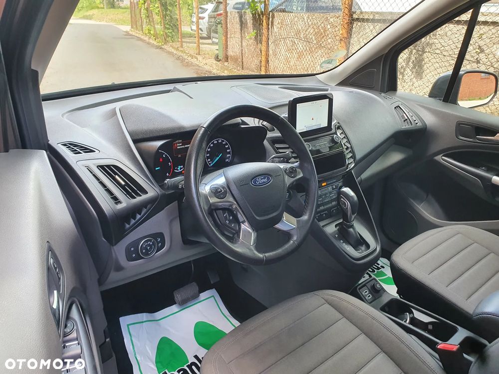 Ford Tourneo Connect Grand - 12