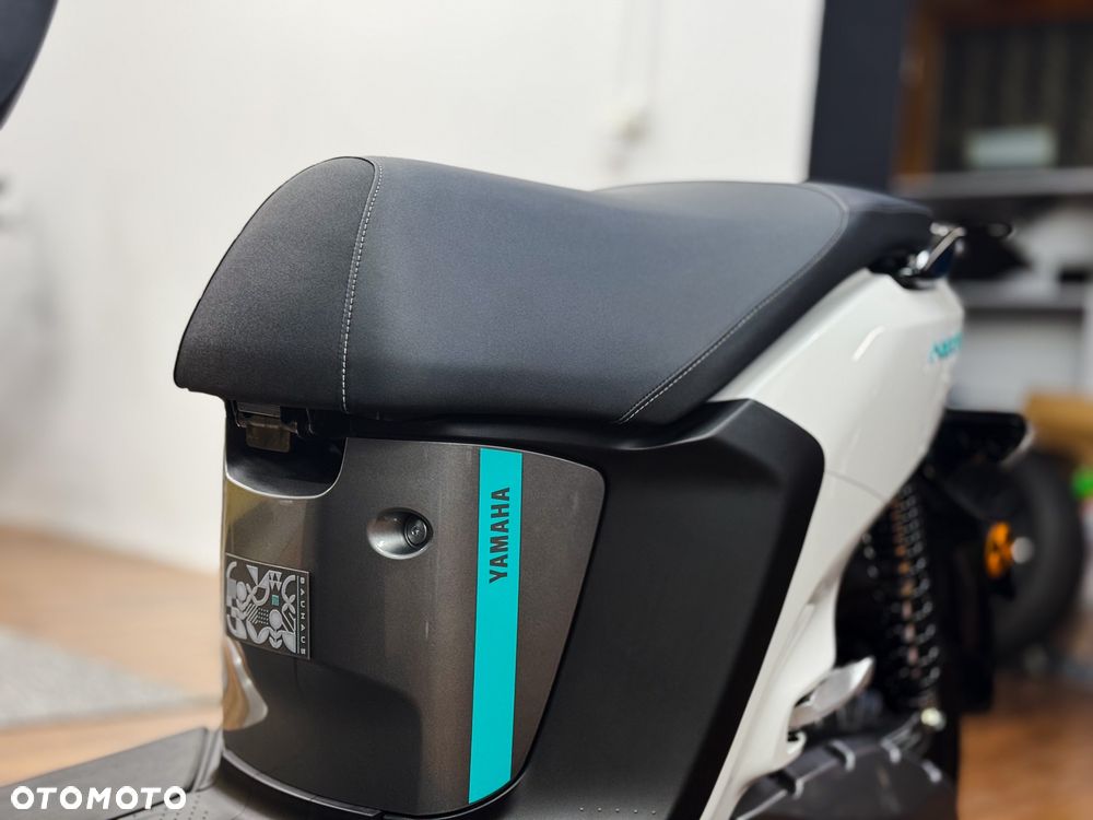 Yamaha Neos - 7