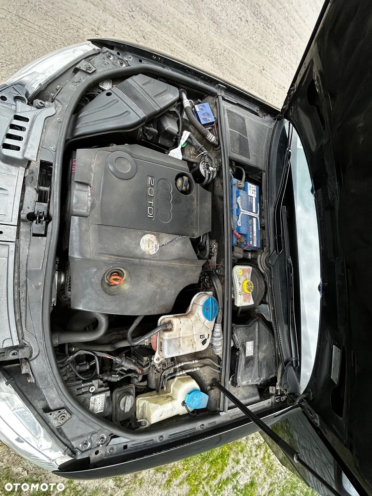 Audi A4 Avant 2.0 TDI - 10