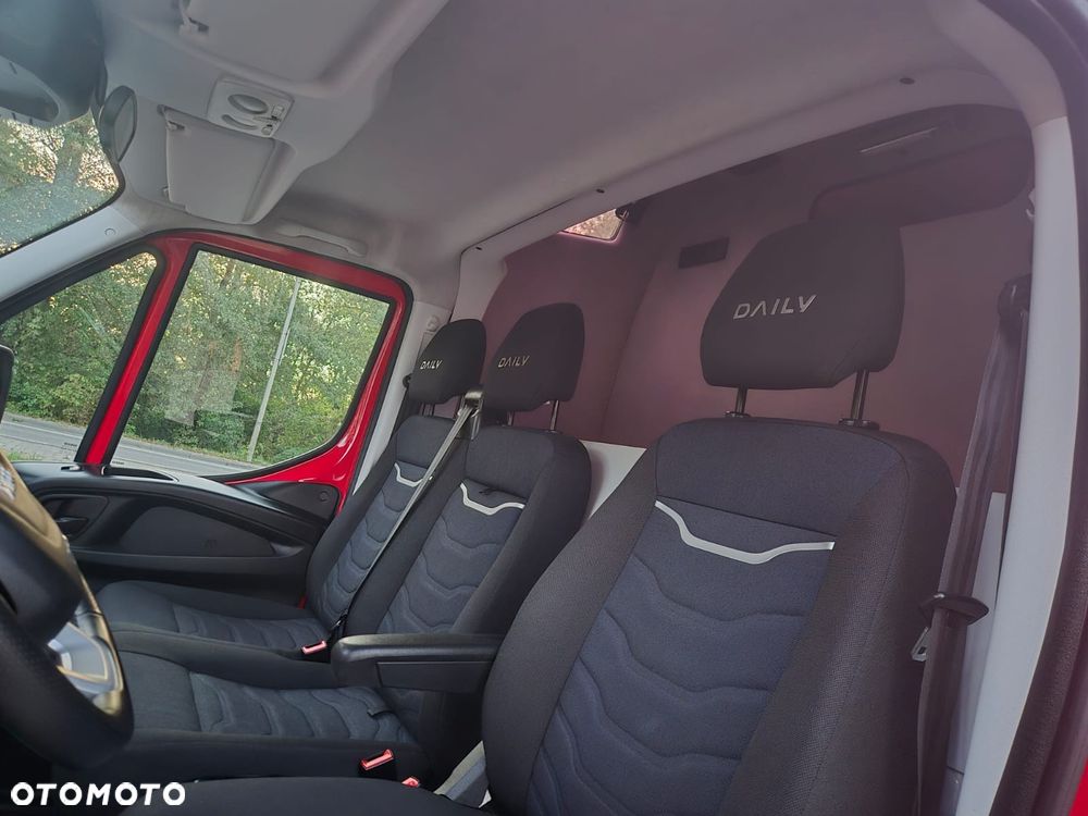 Iveco Daily - 32