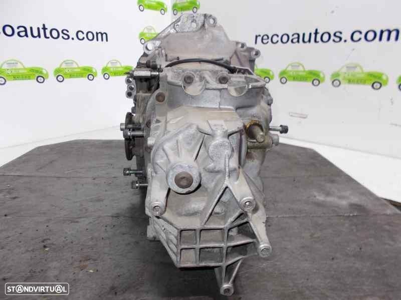 CAIXA VELOCIDADES VOLKSWAGEN PASSAT 1997 - 4