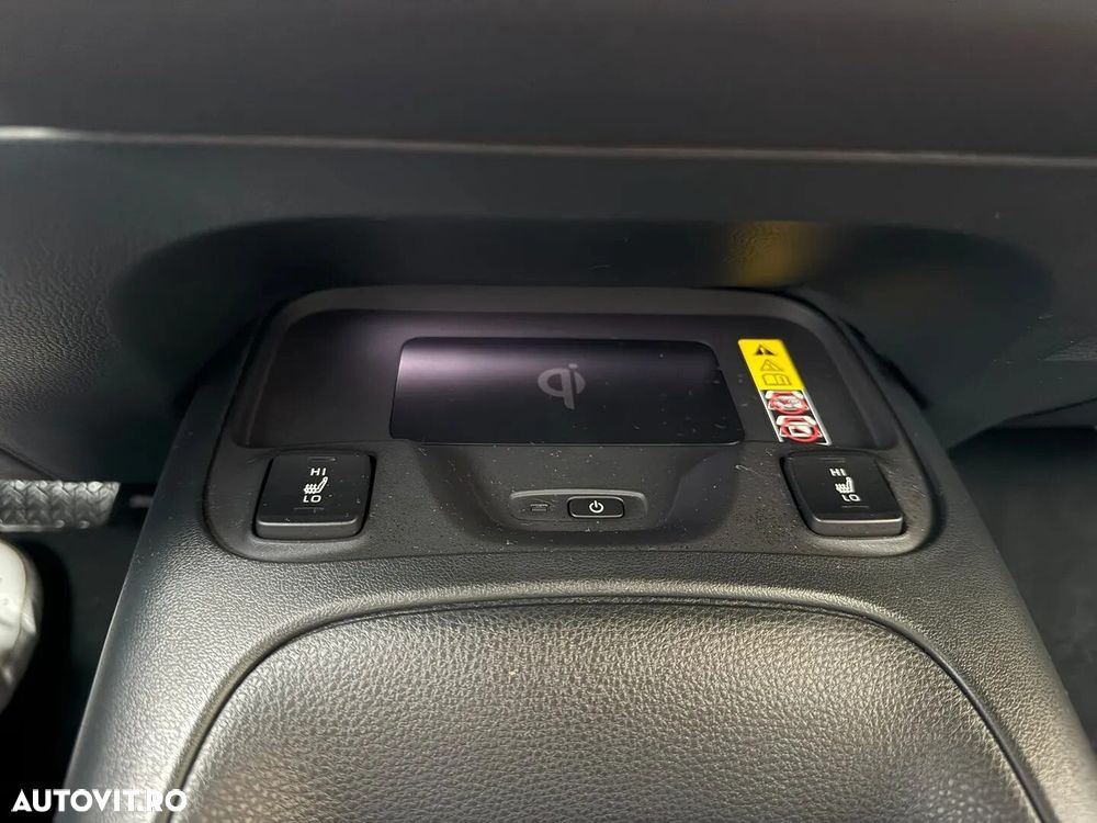 Toyota Corolla 1.8 HSD Dynamic - 20