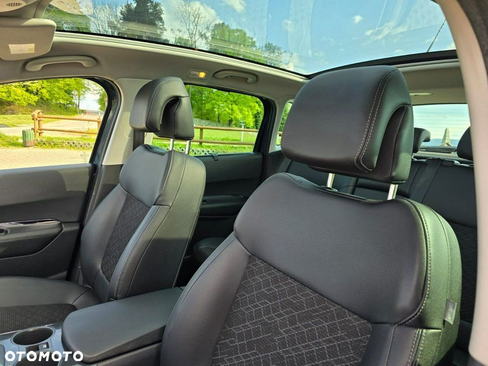 Peugeot 3008 - 16