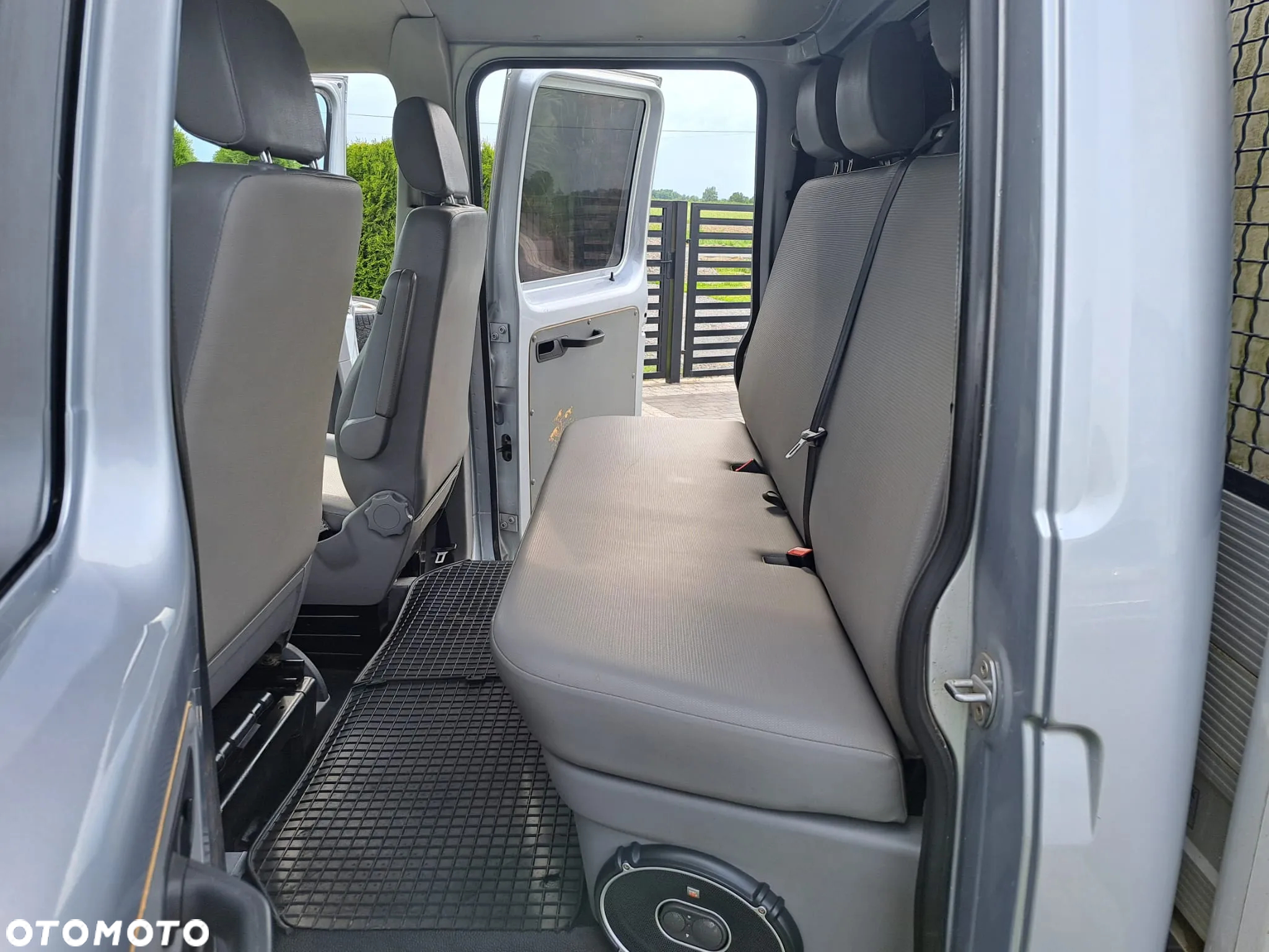 Volkswagen Transporter - 9