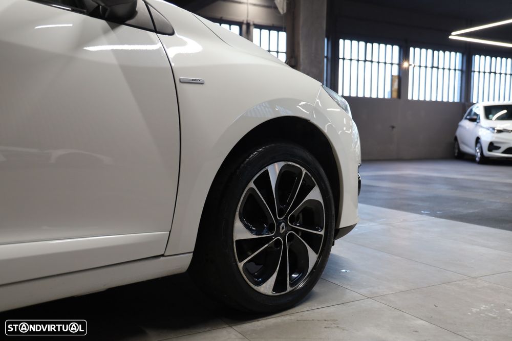 Renault Mégane Sport Tourer ENERGY dCi 130 BOSE EDITION - 34