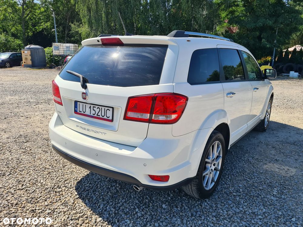 Fiat Freemont 2.0 Multijet 16V DPF Automatik Allrad Lounge - 8