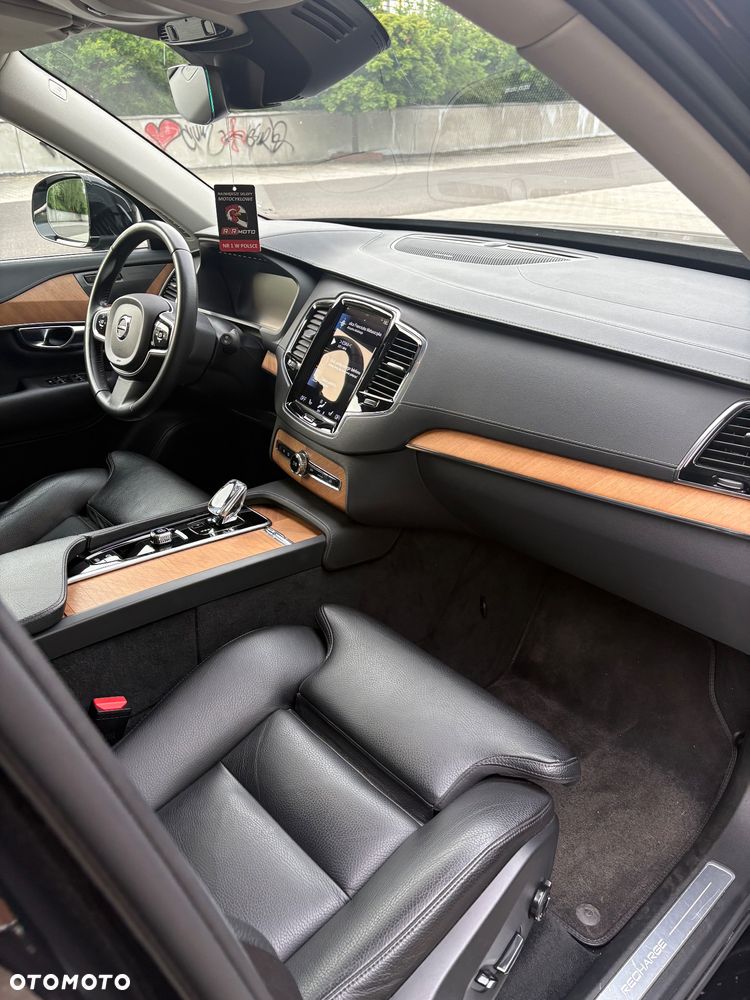 Volvo XC 90 - 8