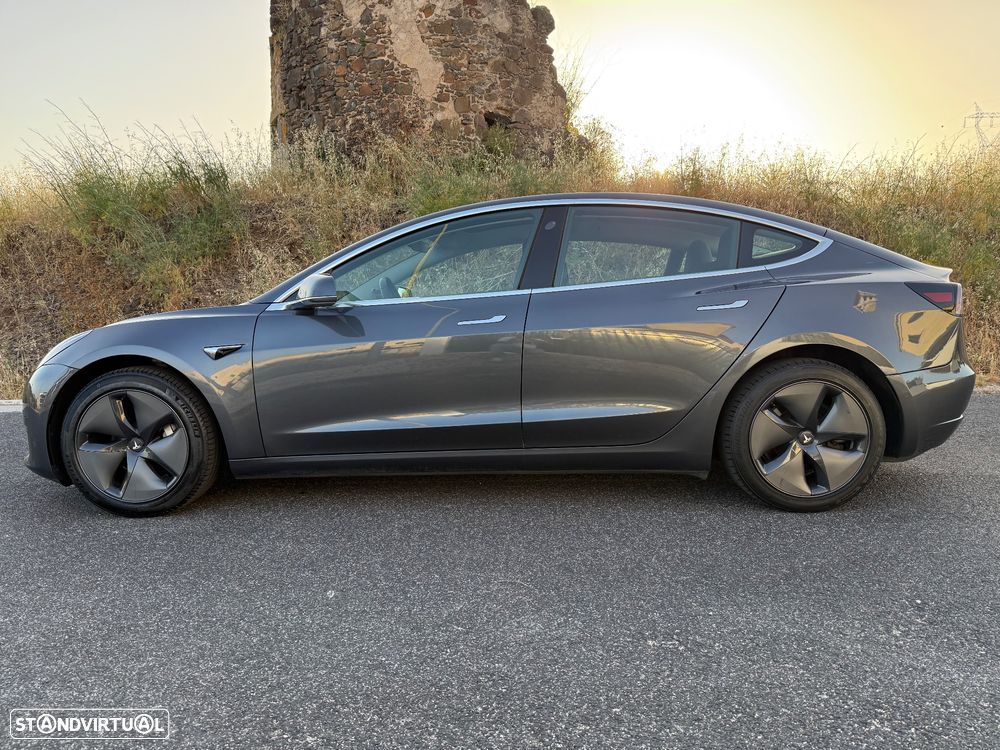 Tesla Model 3 Standard Range Plus RWD - 4