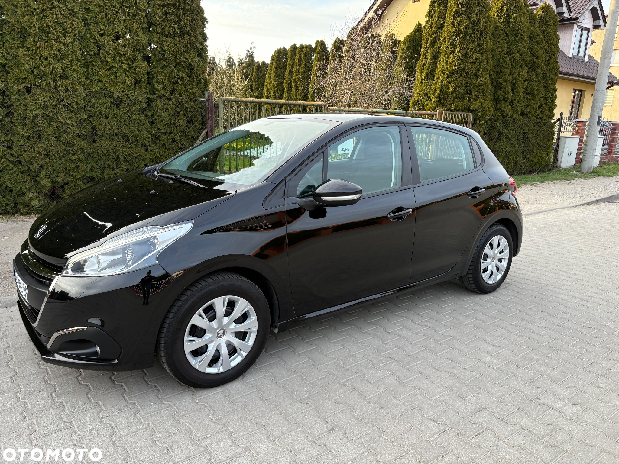 Peugeot 208 PureTech 82 Start & Stop Tech Edition - 8