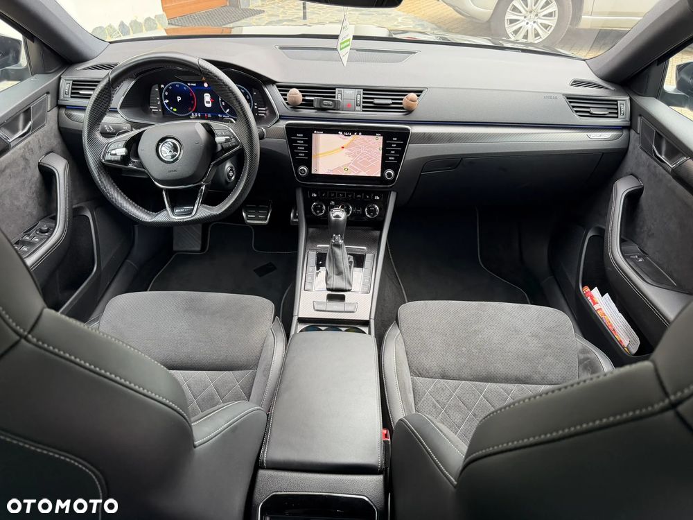 Skoda Superb 2.0 TDI DSG Sportline - 9