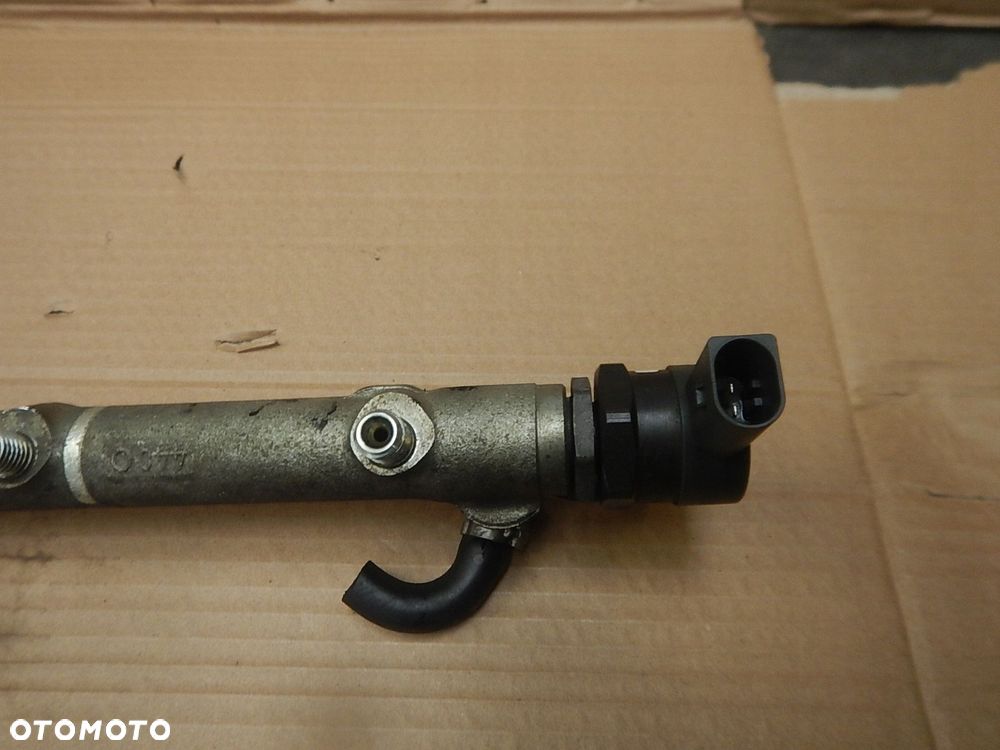 listwa wtryskowa + czujnik mecedes w203 2.2 cdi - 3