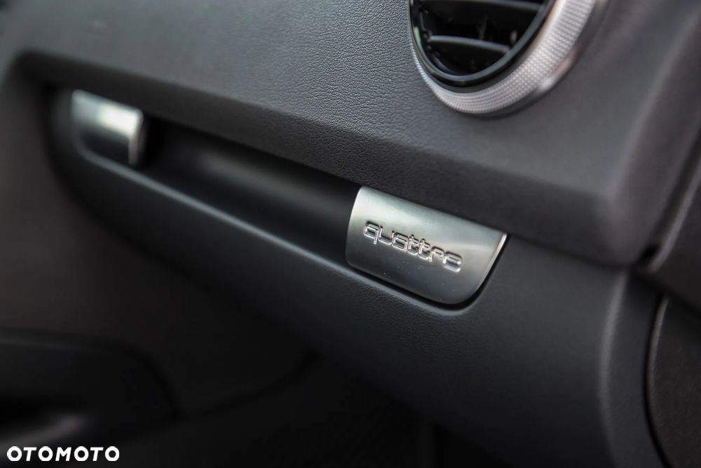 Audi RS3 Sportback - 36