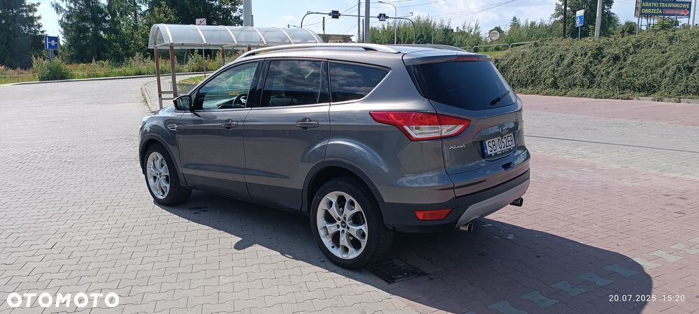 Ford Kuga 2.0 TDCi 4WD Titanium - 4