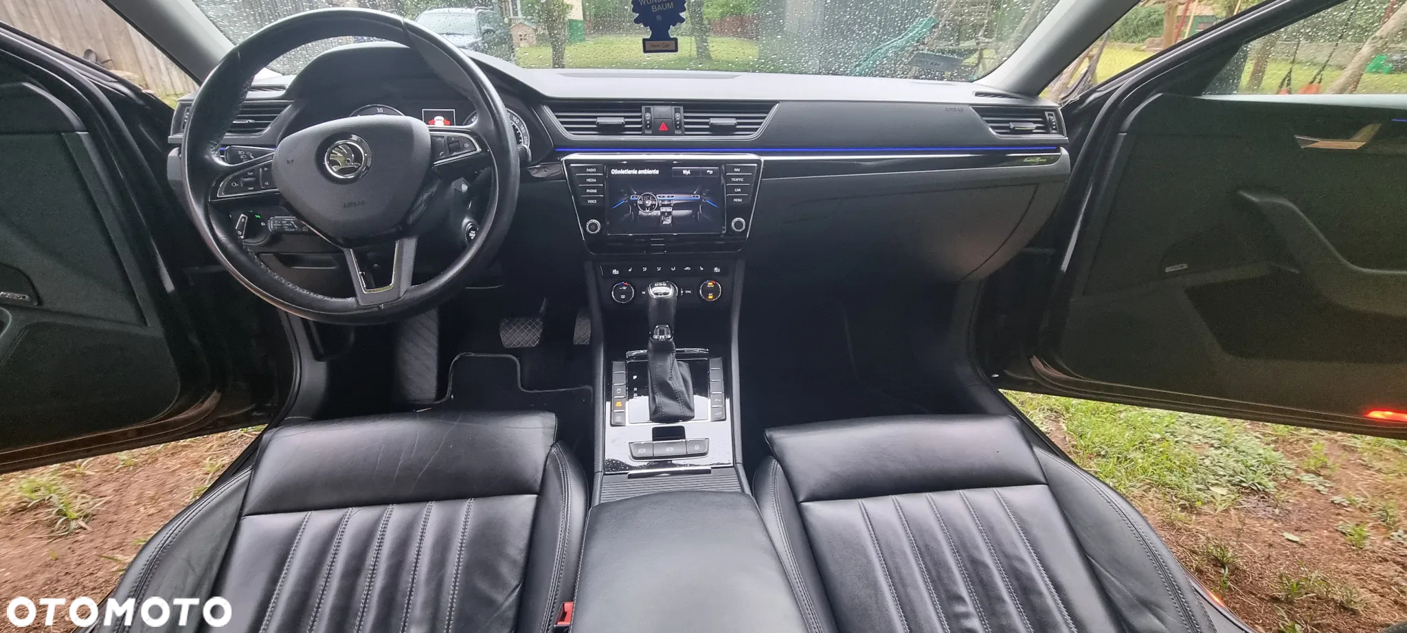 Skoda Superb 2.0 TDI 4x4 L&K DSG - 9