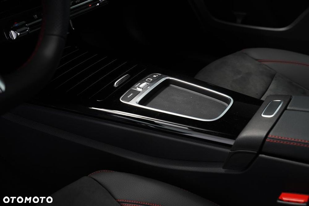 Mercedes-Benz Klasa A 200 AMG Line 7G-DCT - 21