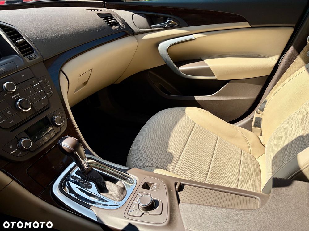 Opel Insignia 2.0 T Cosmo - 14
