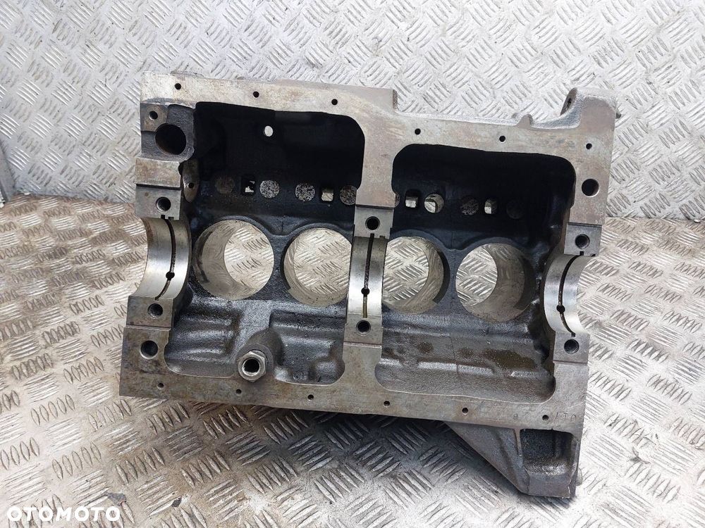 BLOK SILNIKA FSO POLONEZ CARO 1.6 8V OHV CE - 12