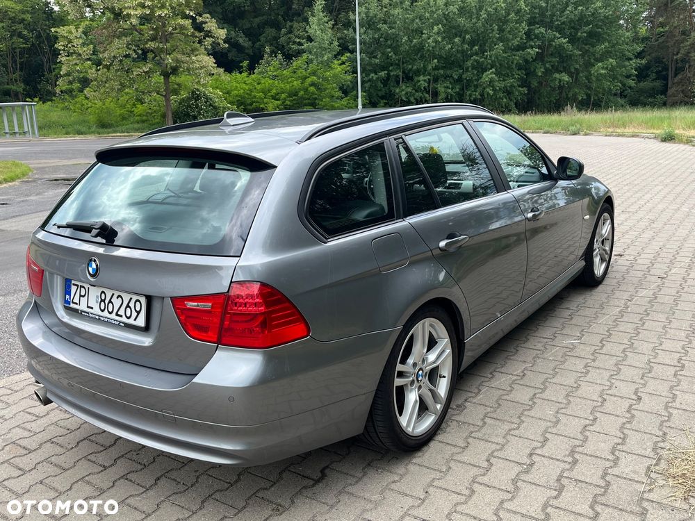 BMW Seria 3 318d - 10
