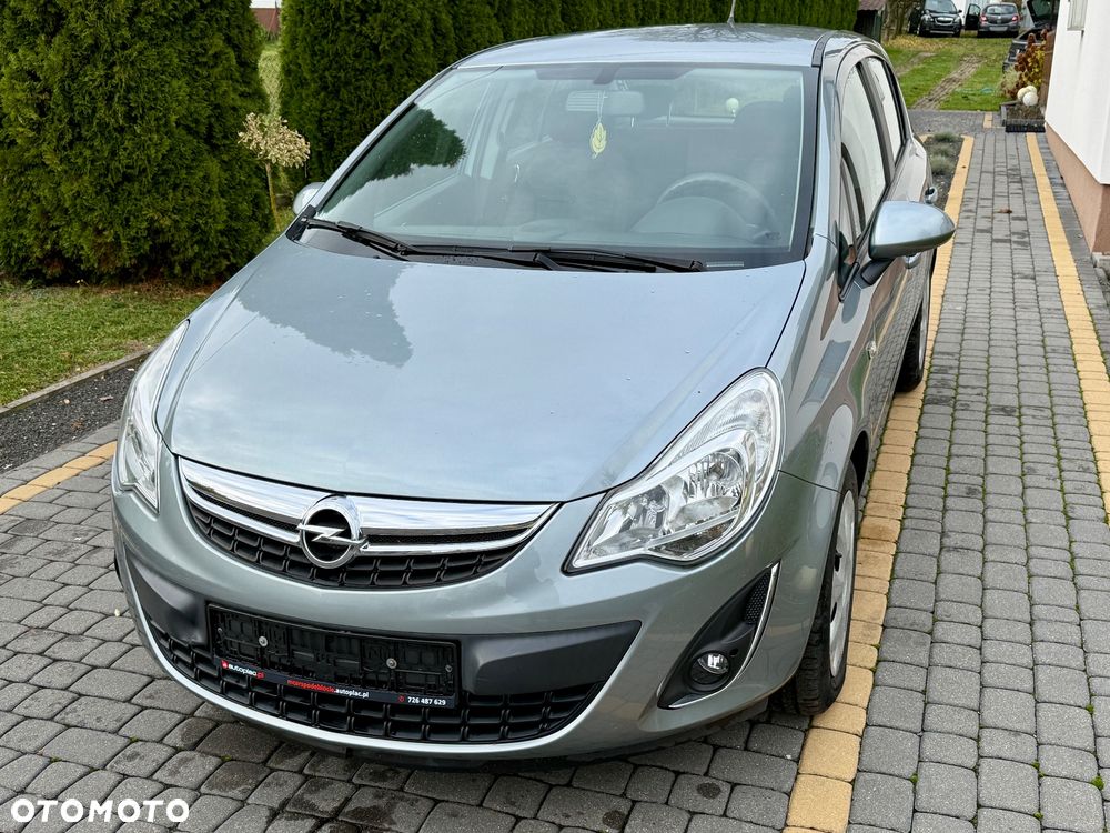 Opel Corsa 2012 photo 3