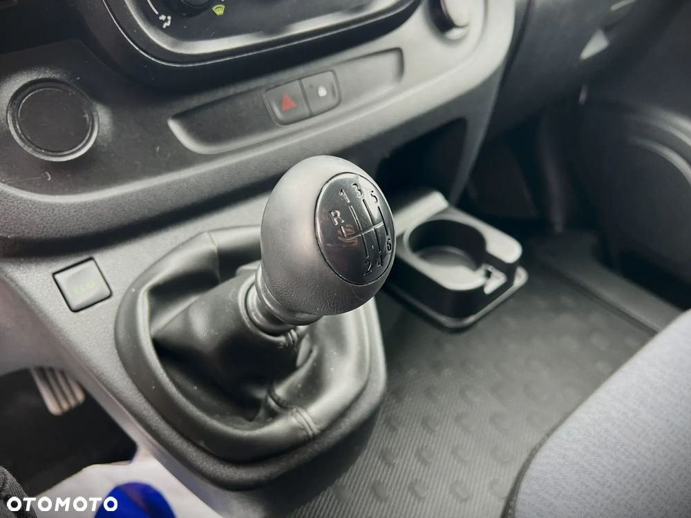 Opel Vivaro - 36