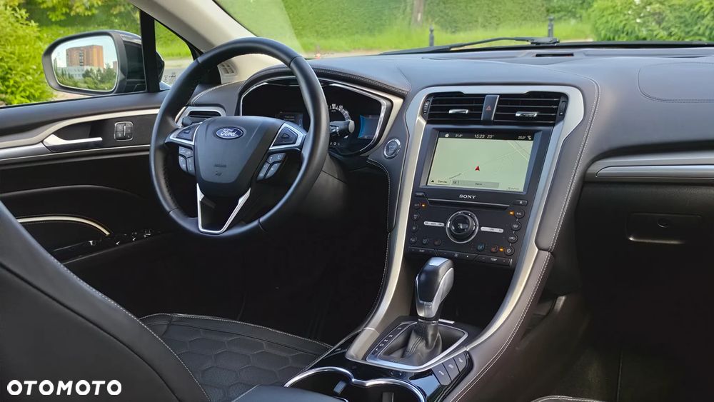 Ford Mondeo Vignale 2.0 Hybrid - 21