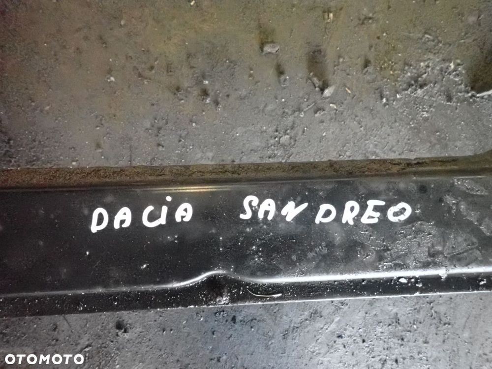 SANKI WÓZEK KOŁYSKA DACIA SANDERO I - 2