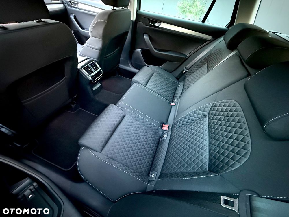 Skoda Superb 1.5 TSI DSG Ambition - 12