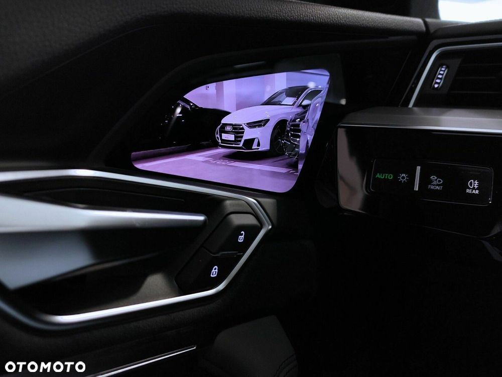 Audi e-tron 55 Quattro S Line - 22