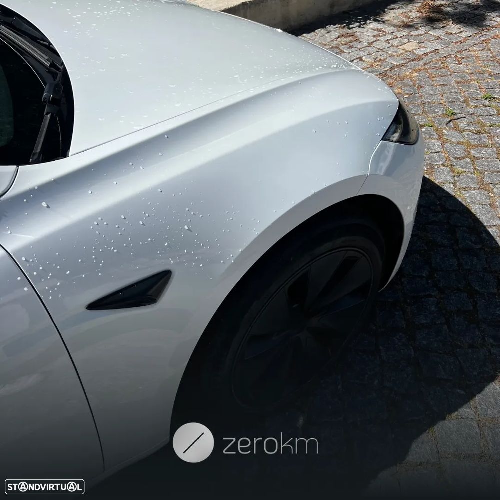 Tesla Model 3 Standard Range Plus RWD - 4