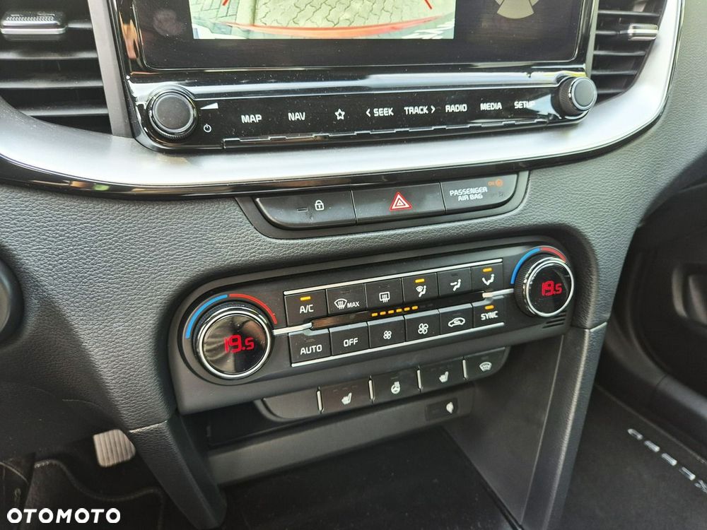 Kia XCeed 1.5 T-GDI Business Line DCT - 22