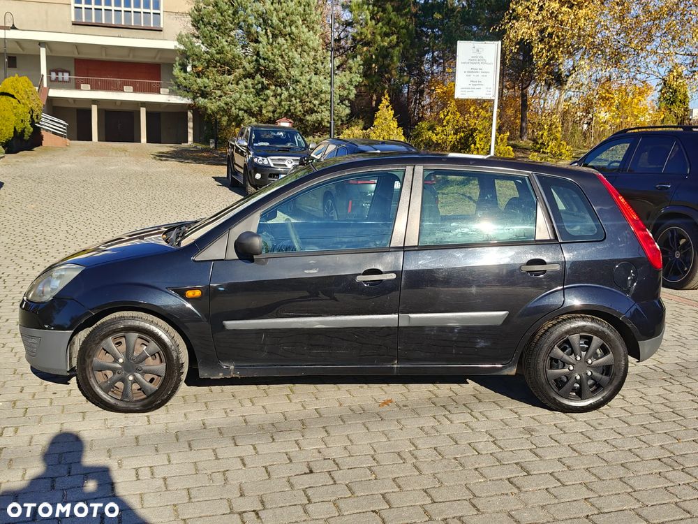 Ford Fiesta 1.3 Ghia - 5